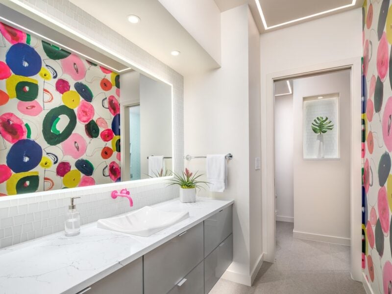 NW-Portland-Luxe-Bathroom-Remodel-1-800x600