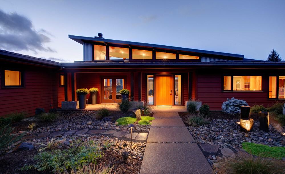 FEATURED IN PORTRAIT OF PORTLAND MAGAZINE New Modern Ranch House