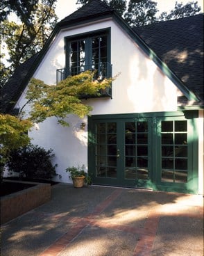 Fairmount Hills Cottage Restoration patio