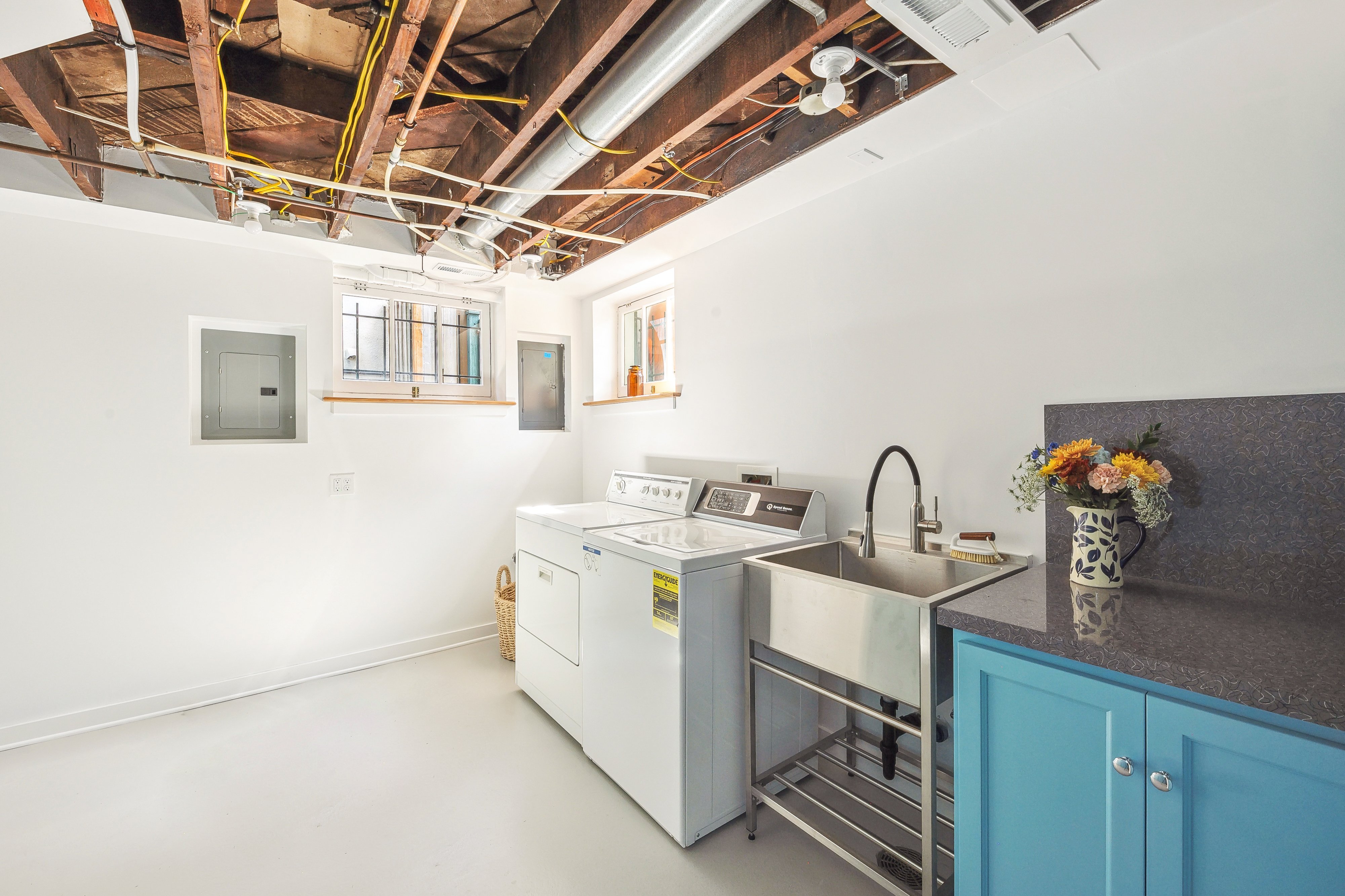 Custom Laundry Room 