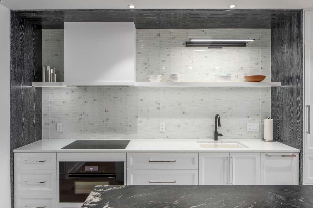 Minimalist kitchen remodel with lighting